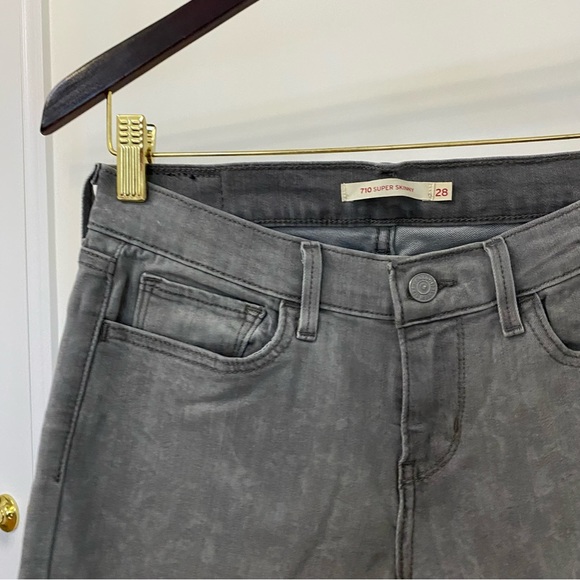 [SOLD] LEVI’S 710 super skinny (size 28) - Picture 3 of 6